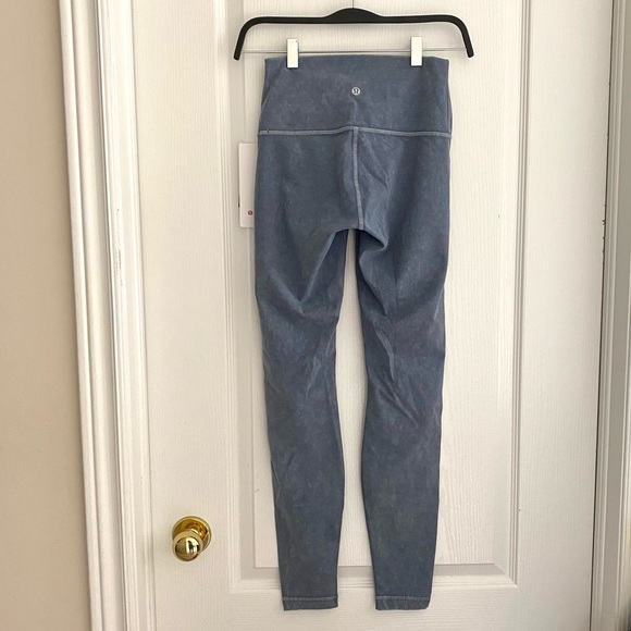 *NWT* Wunder Under High-Rise HR Tight 28” Size 4 Sz 4 - Picture 6 of 9